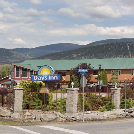 Days Inn By Wyndham Penticton Conference Centre Exteriör bild