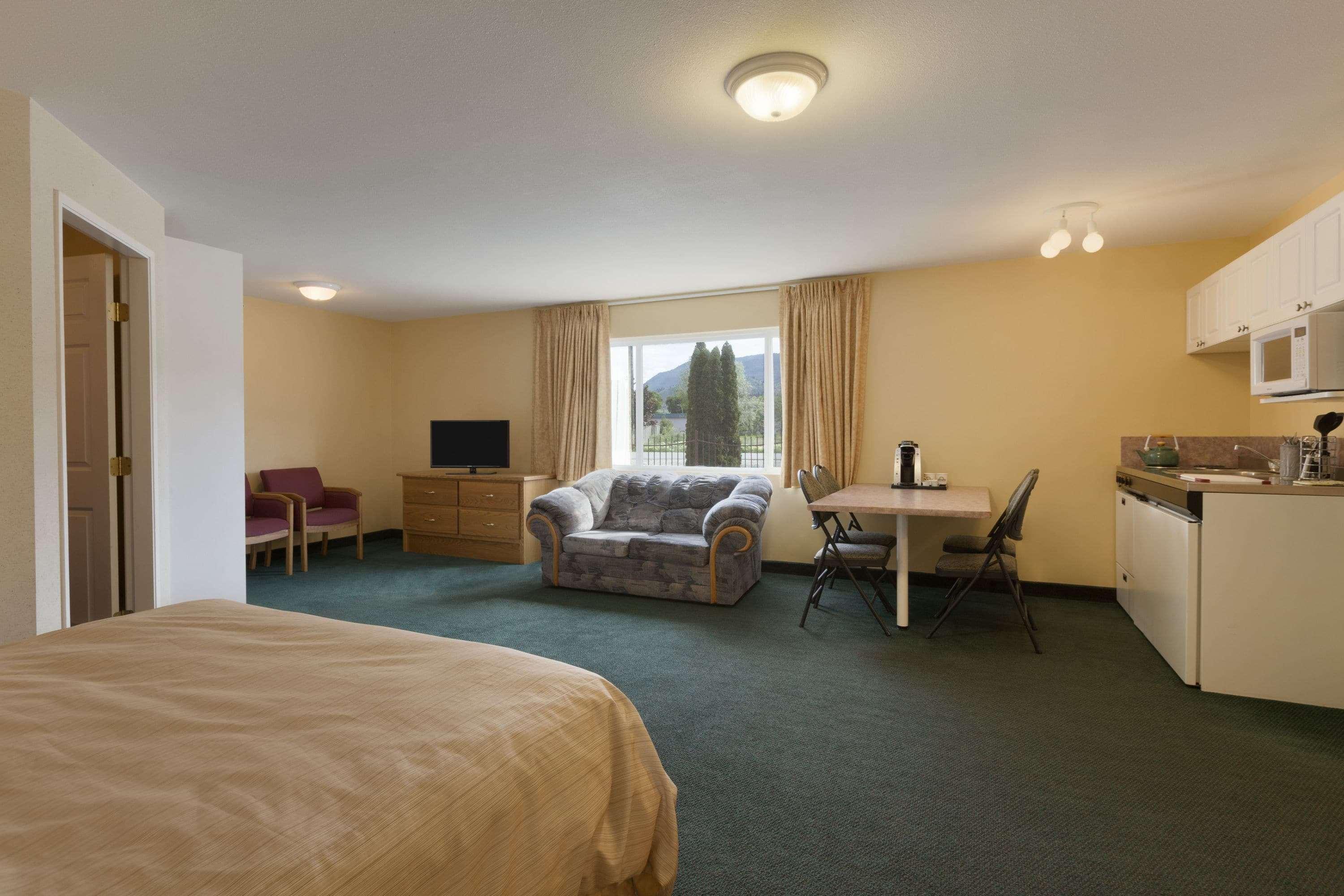 Days Inn By Wyndham Penticton Conference Centre Exteriör bild