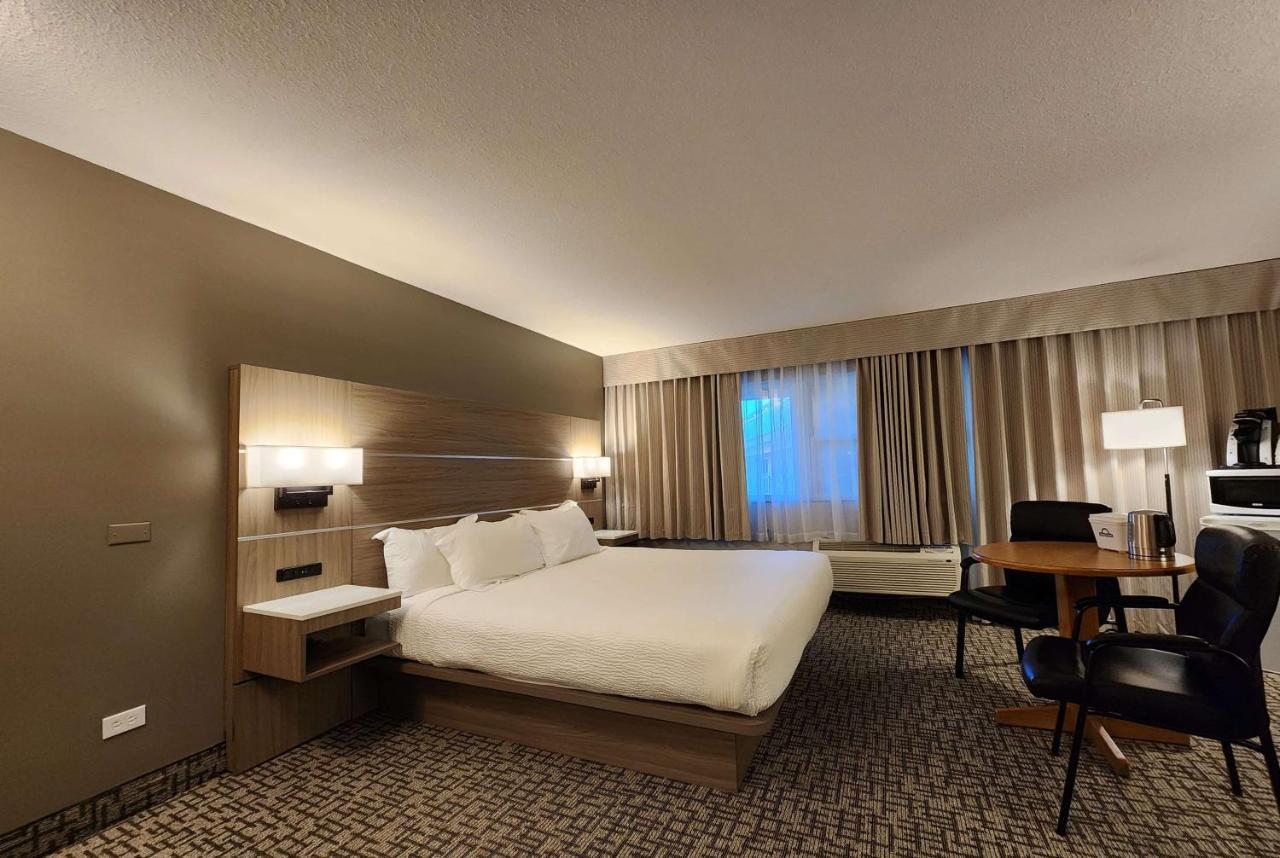 Days Inn By Wyndham Penticton Conference Centre Exteriör bild