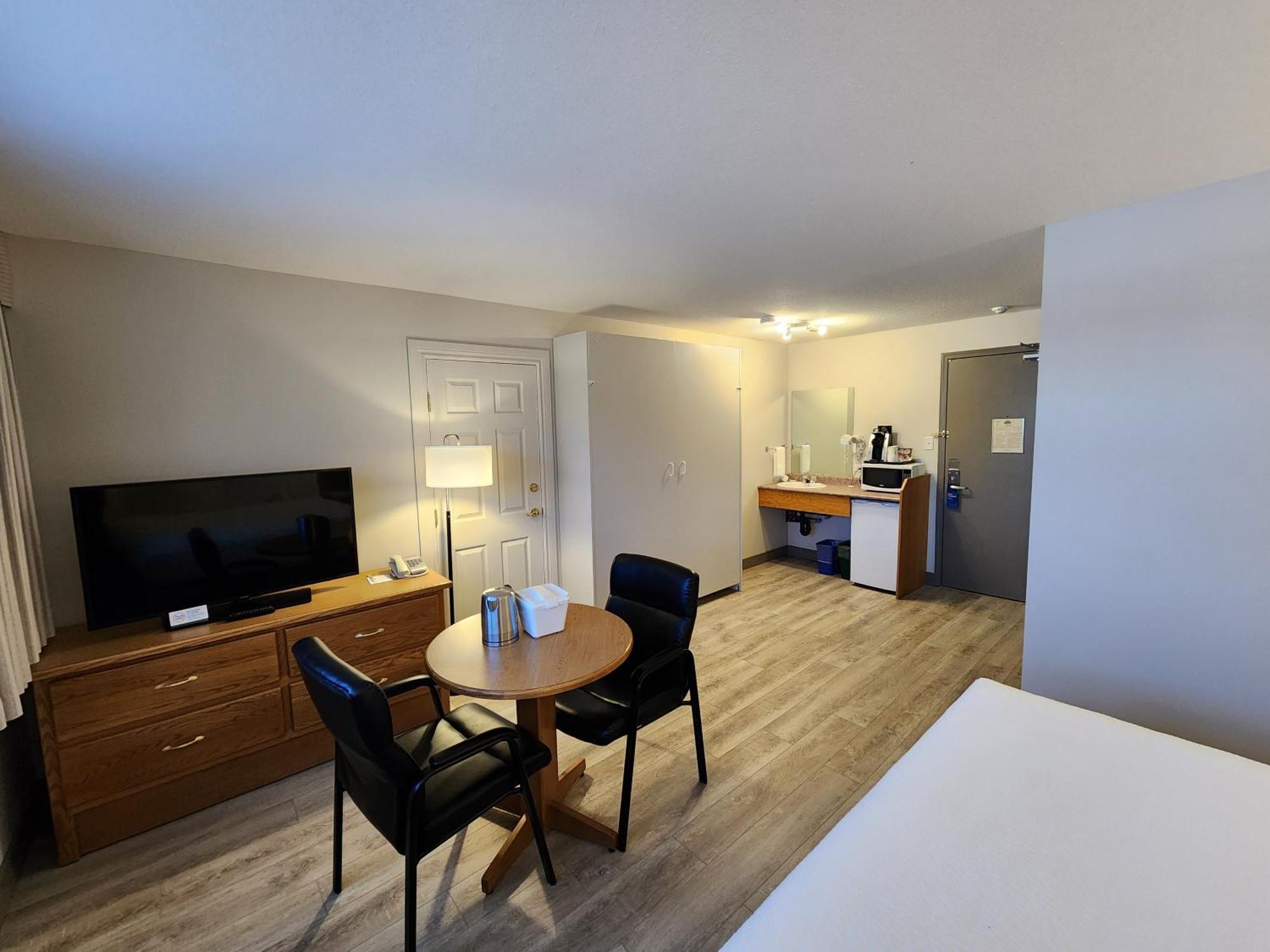 Days Inn By Wyndham Penticton Conference Centre Exteriör bild