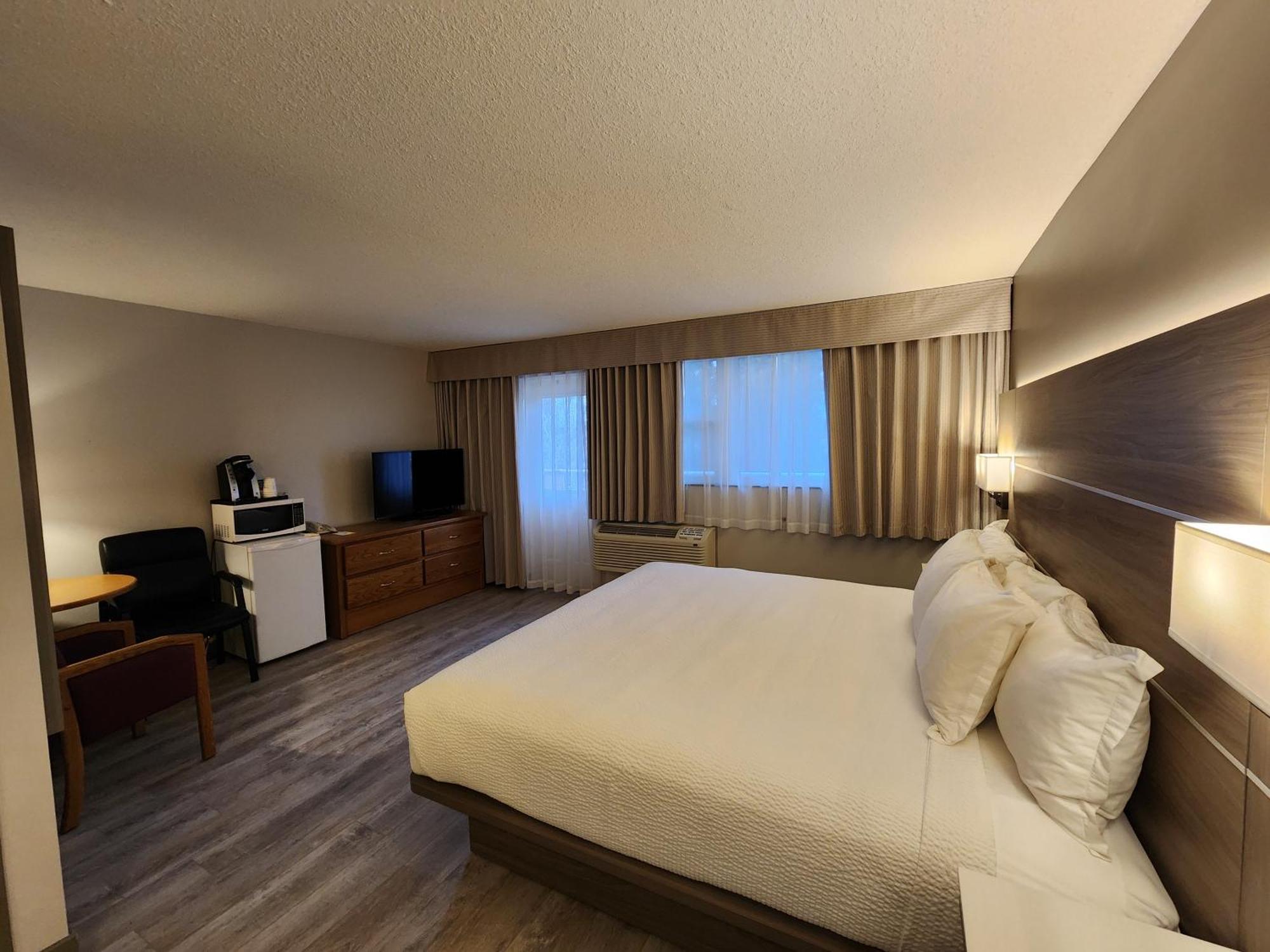 Days Inn By Wyndham Penticton Conference Centre Exteriör bild