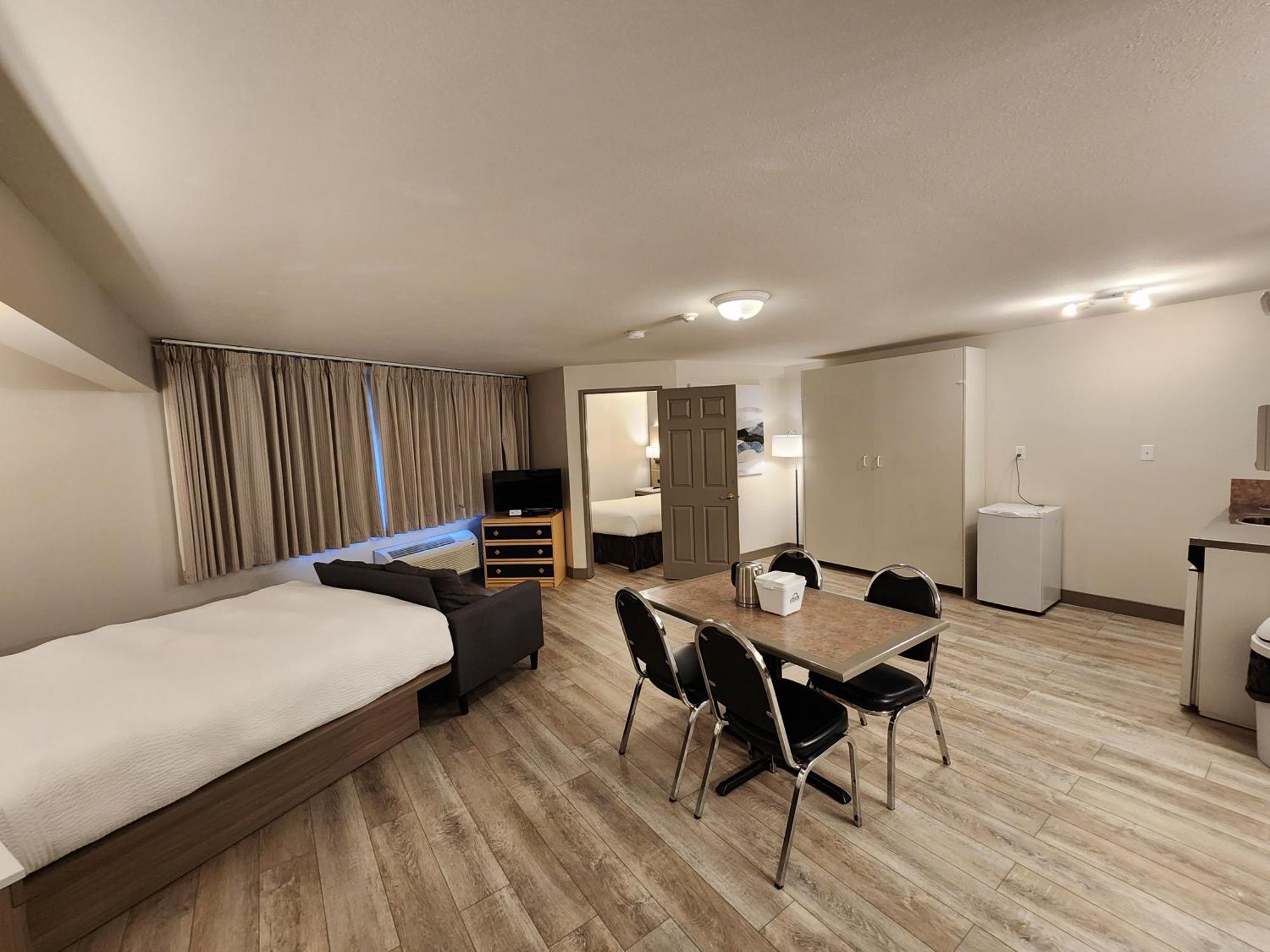 Days Inn By Wyndham Penticton Conference Centre Exteriör bild