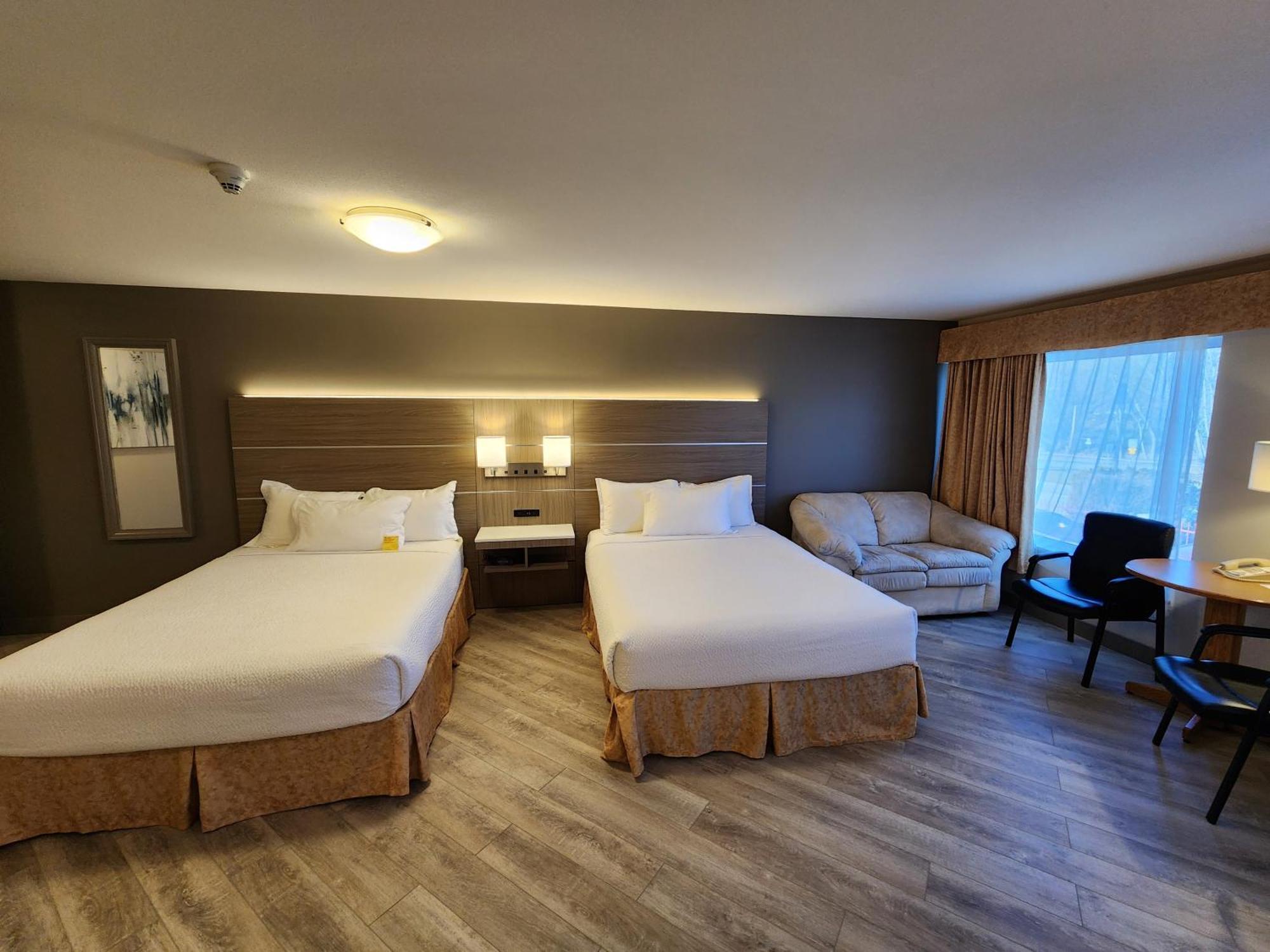 Days Inn By Wyndham Penticton Conference Centre Exteriör bild
