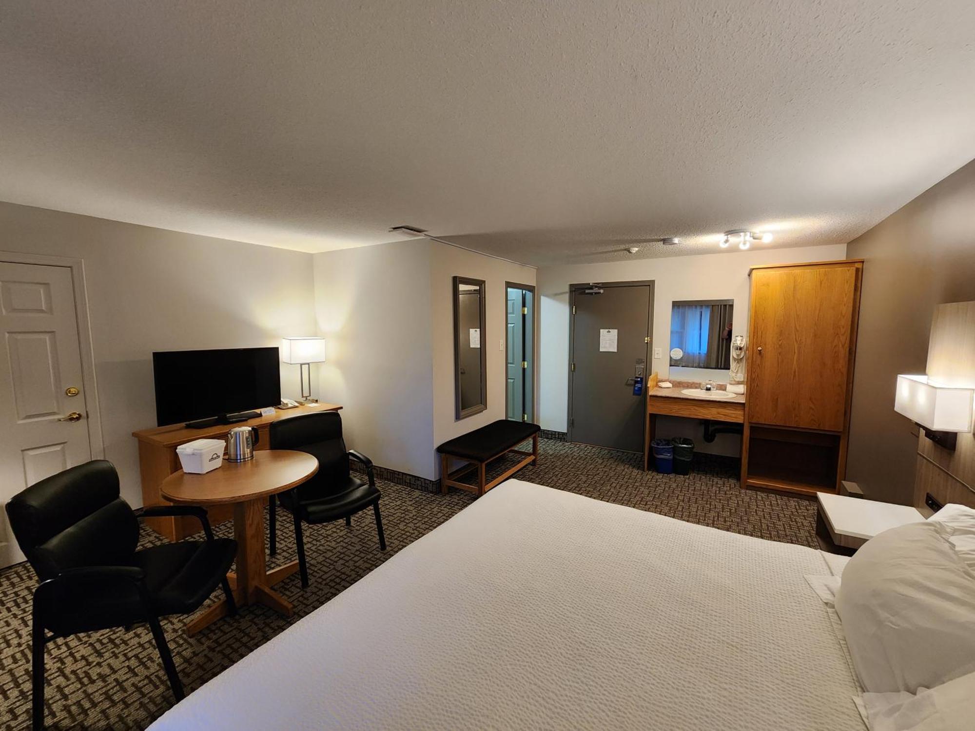 Days Inn By Wyndham Penticton Conference Centre Exteriör bild