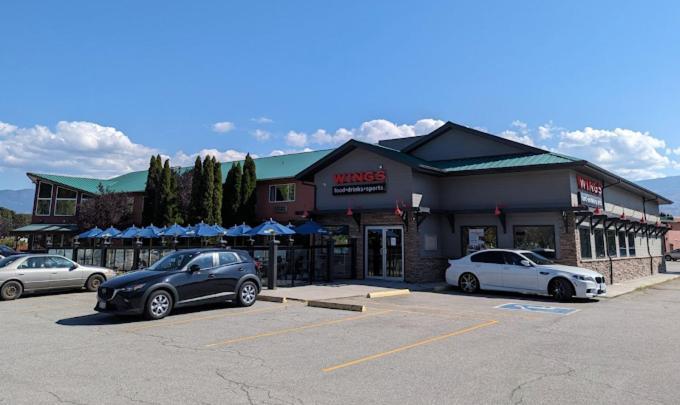 Days Inn By Wyndham Penticton Conference Centre Exteriör bild