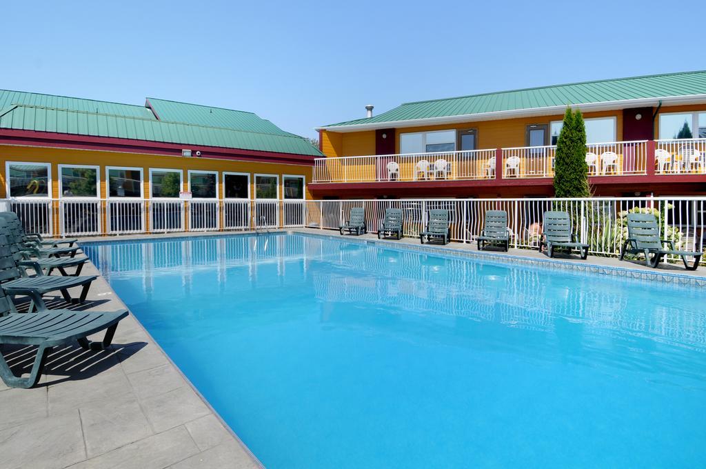Days Inn By Wyndham Penticton Conference Centre Exteriör bild